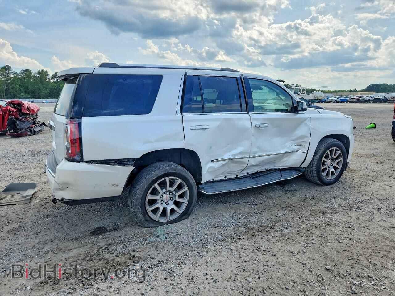 2017 GMC YUKON - VIN: 1GKS2CKJ9HR188345 - Photo 3