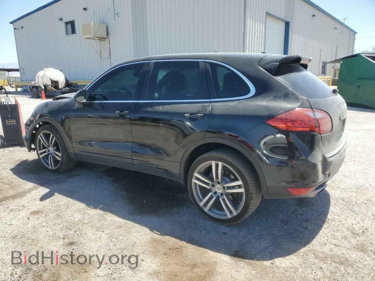 2013 PORSCHE CAYENNE - VIN: WP1AA2A28DLA06421 - Photo 2