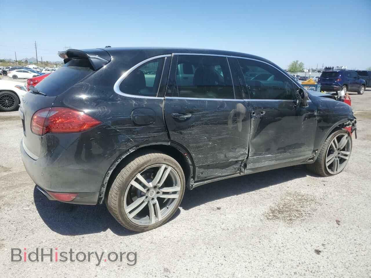 2013 PORSCHE CAYENNE - VIN: WP1AA2A28DLA06421 - Photo 3