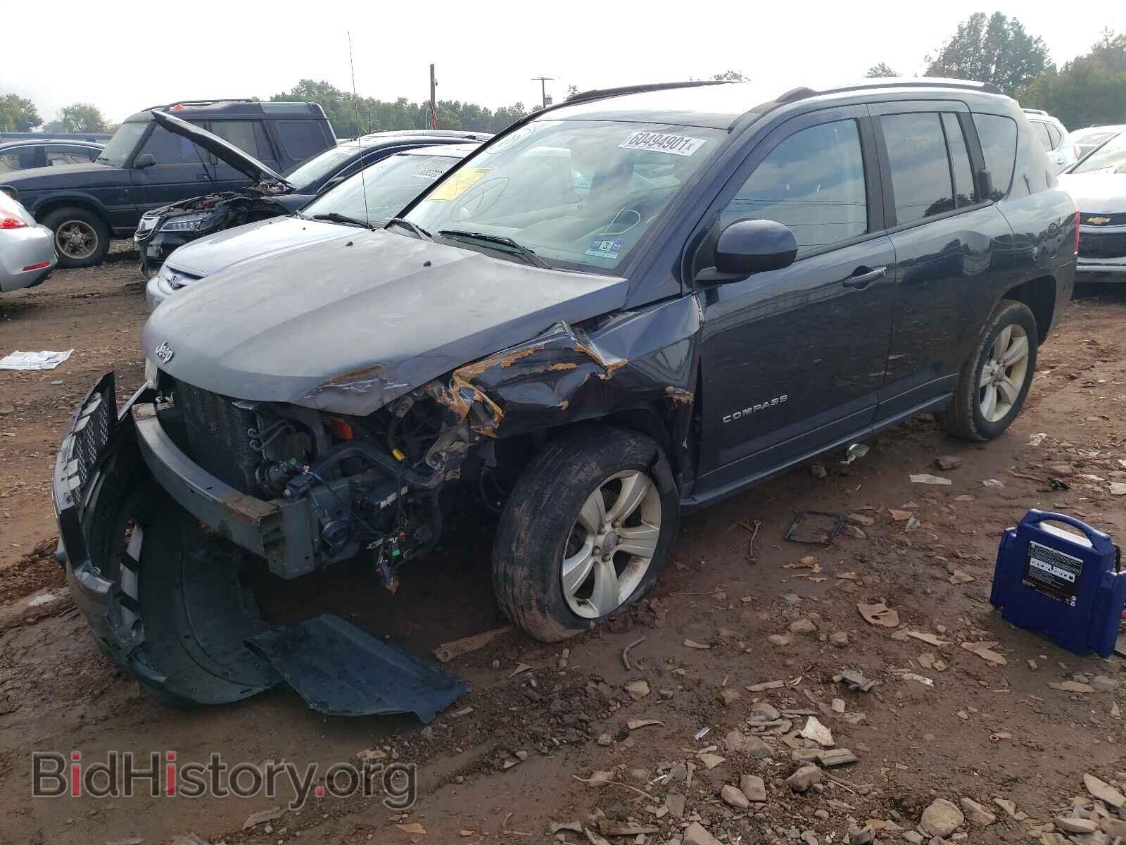 2014 JEEP COMPASS - VIN: 1C4NJDEB8ED632880 - Photo 2