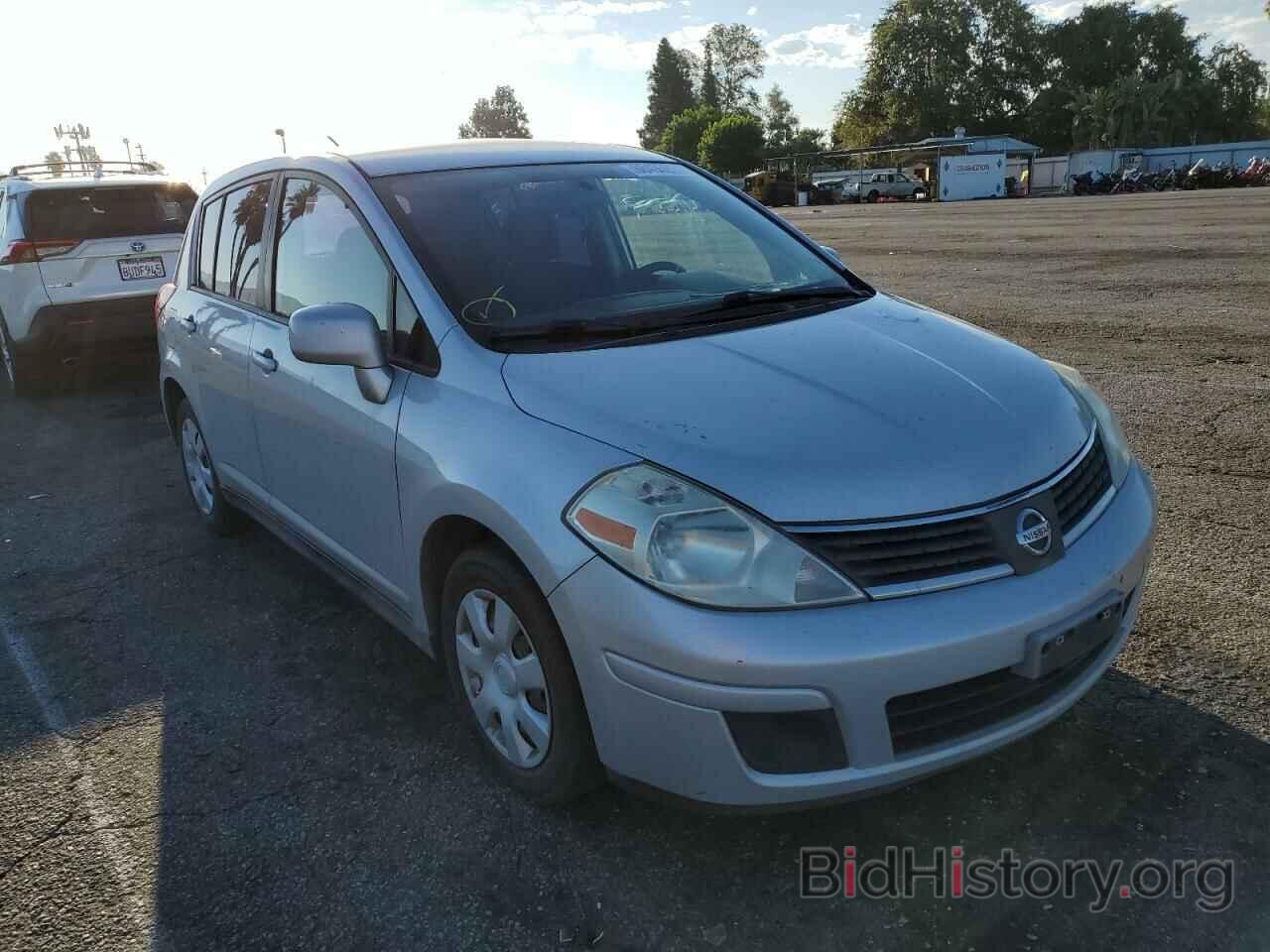 Photo 3N1BC13EX9L399029 - NISSAN VERSA 2009