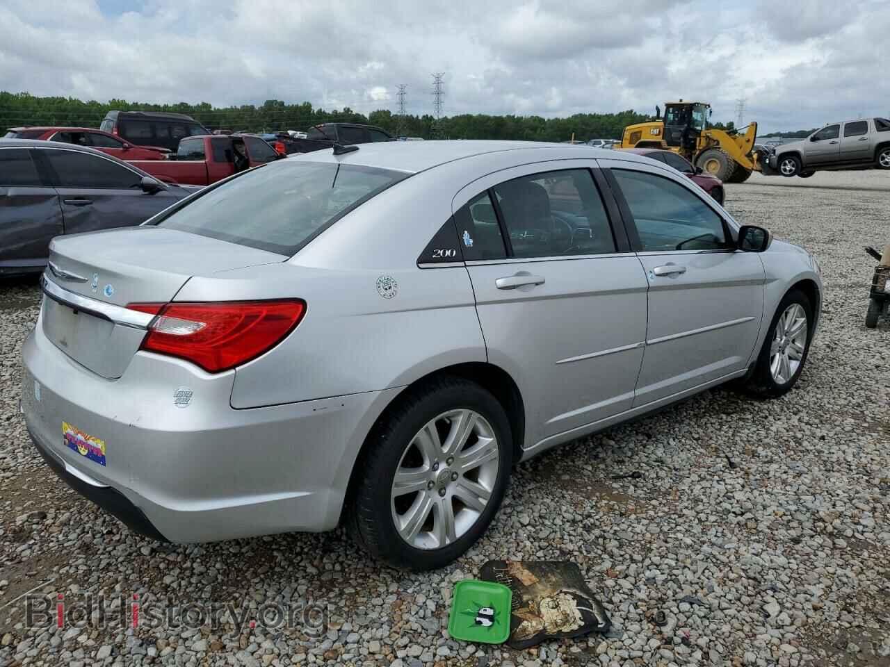 2012 CHRYSLER 200 - VIN: 1C3CCBAB5CN317218 - Фото 3