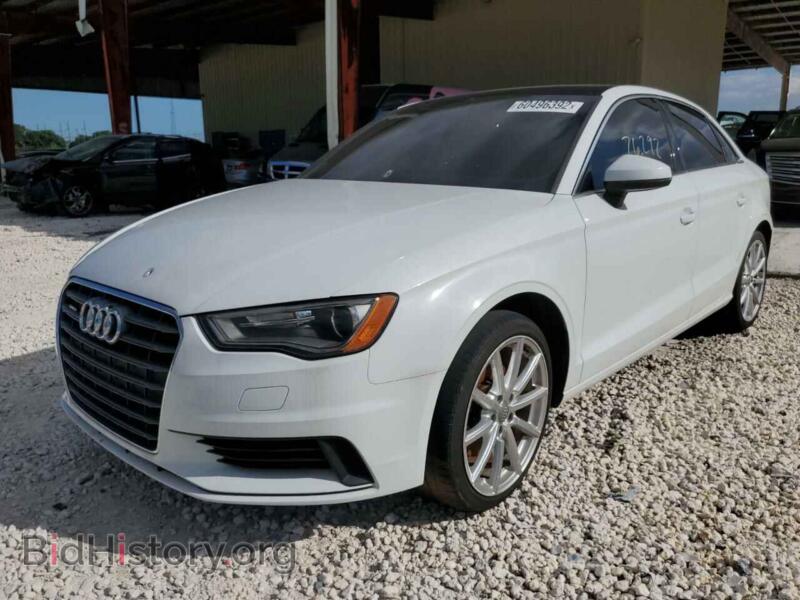 2015 Audi A3 (VIN WAUEFGFF0F1136864) — фото 2 из 10