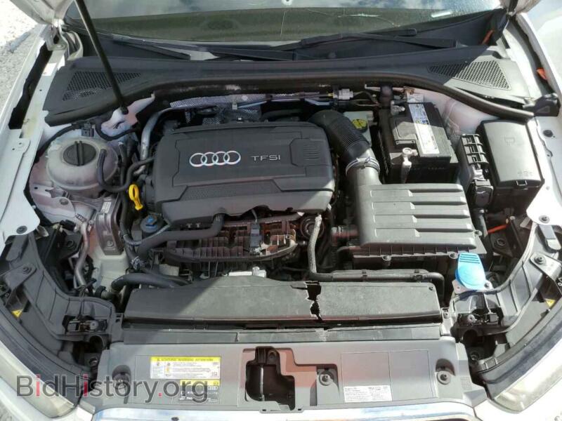 2015 Audi A3 (VIN WAUEFGFF0F1136864) — фото 7 из 10