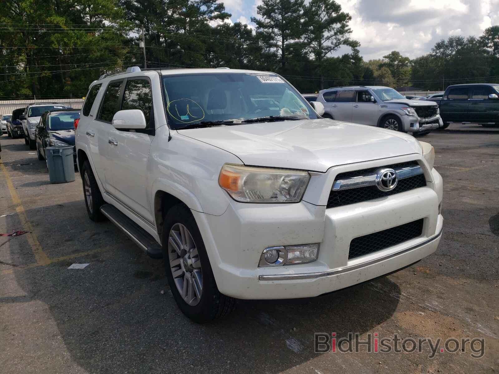 Photo JTEZU5JR9B5031917 - TOYOTA 4RUNNER 2011