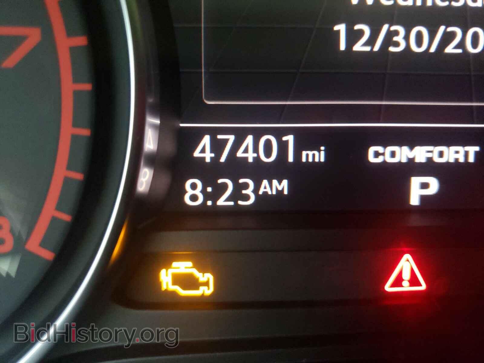 2017 AUDI A4 - VIN: WAUGNAF42HN006698 - Фото 8