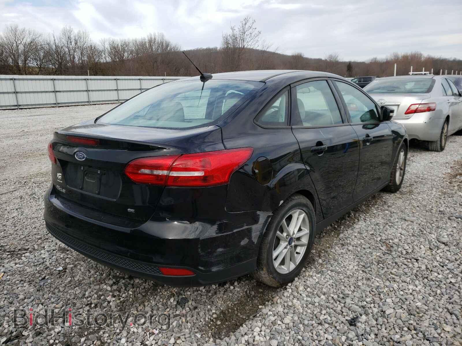 2017 FORD FOCUS - VIN: 1FADP3F22HL212678 - Фото 4