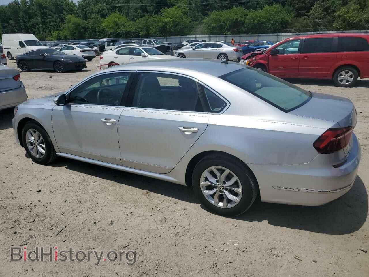 2017 VOLKSWAGEN PASSAT - VIN: 1VWAT7A39HC059133 - Фото 2