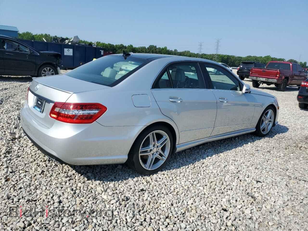 2013 MERCEDES-BENZ E-CLASS - VIN: WDDHF5KB5DA666676 - Фото 3