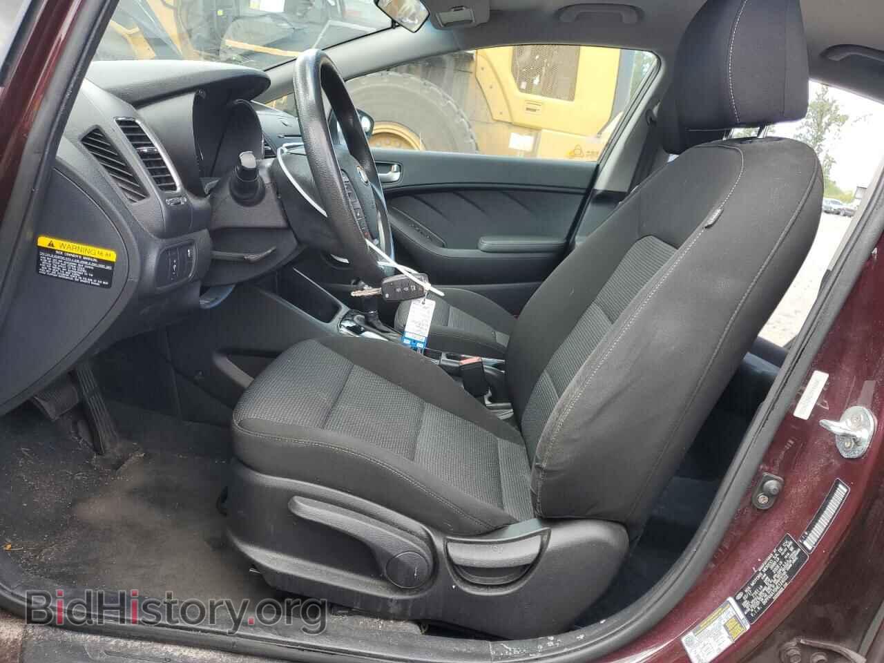 2017 KIA FORTE - VIN: 3KPFK4A70HE124022 - Фото 7