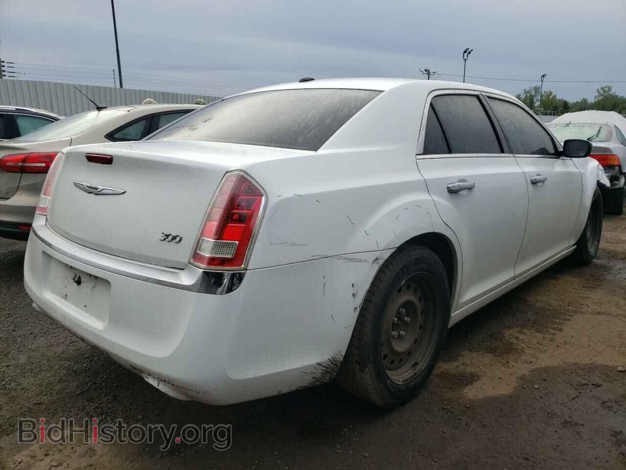 2012 CHRYSLER 300 - VIN: 2C3CCACG0CH249812 - Фото 4