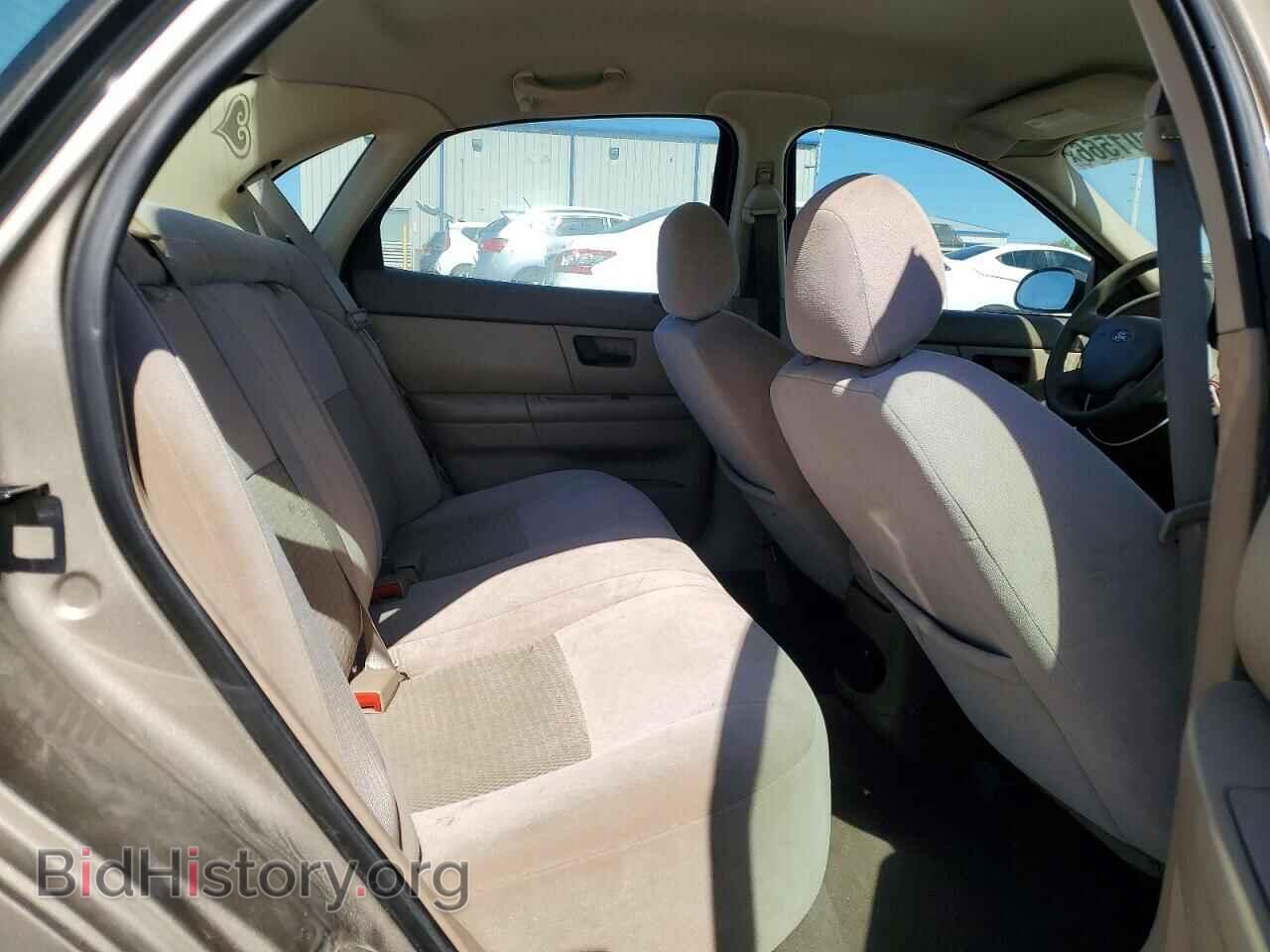 2005 FORD TAURUS - VIN: 1FAFP53295A137316 - Фото 10
