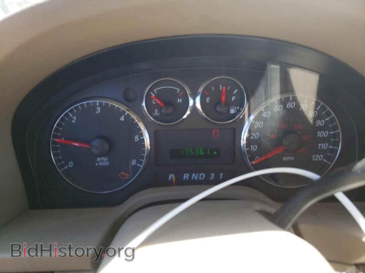2005 FORD FREESTAR - VIN: 2FMDA52265BA65544 - Фото 9