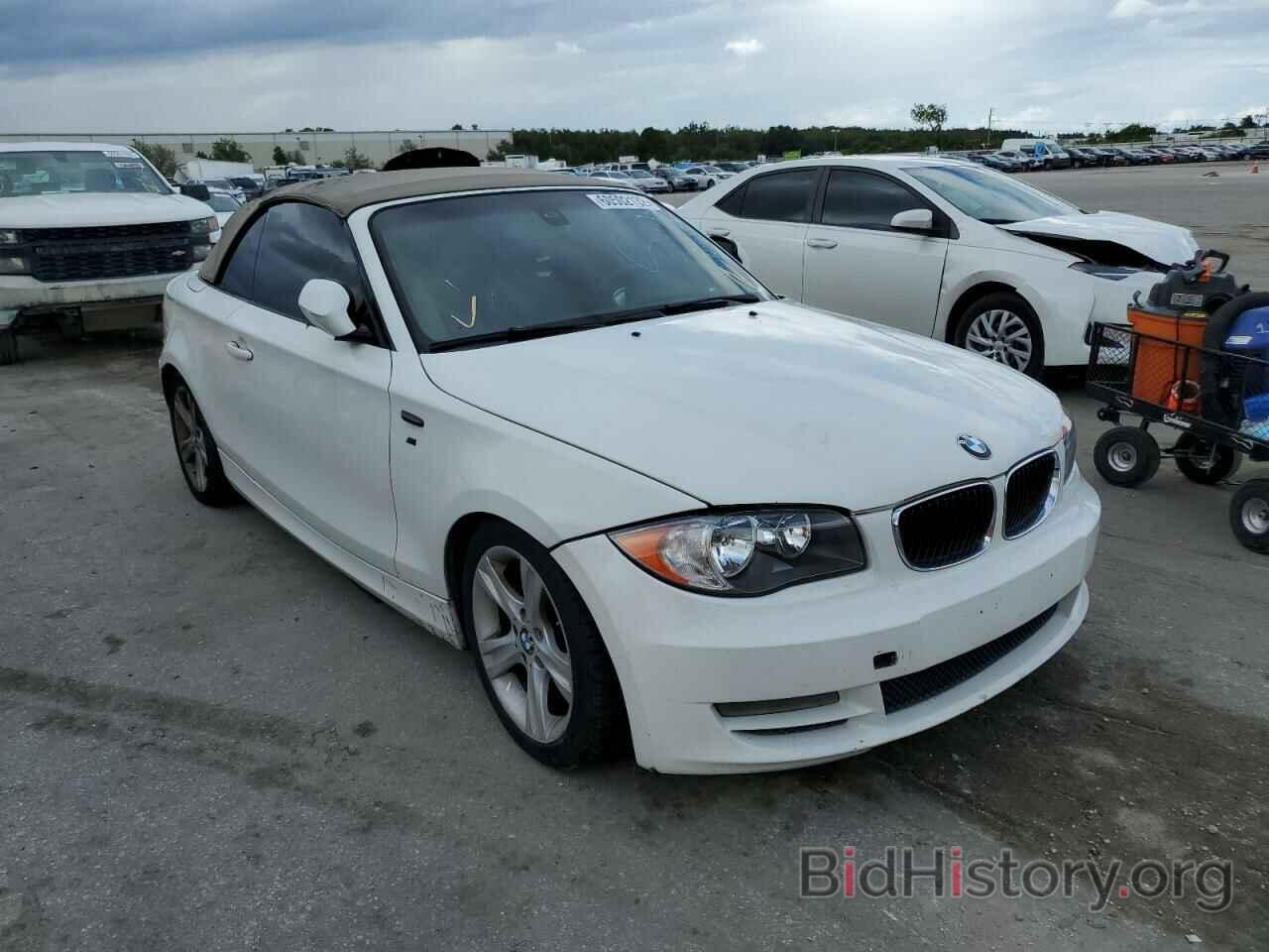 Фотография WBAUL7C50BVM79645 - BMW 1 SERIES 2011