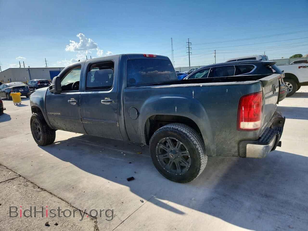 2007 GMC SIERRA - VIN: 2GTEC13J771628353 - Photo 2
