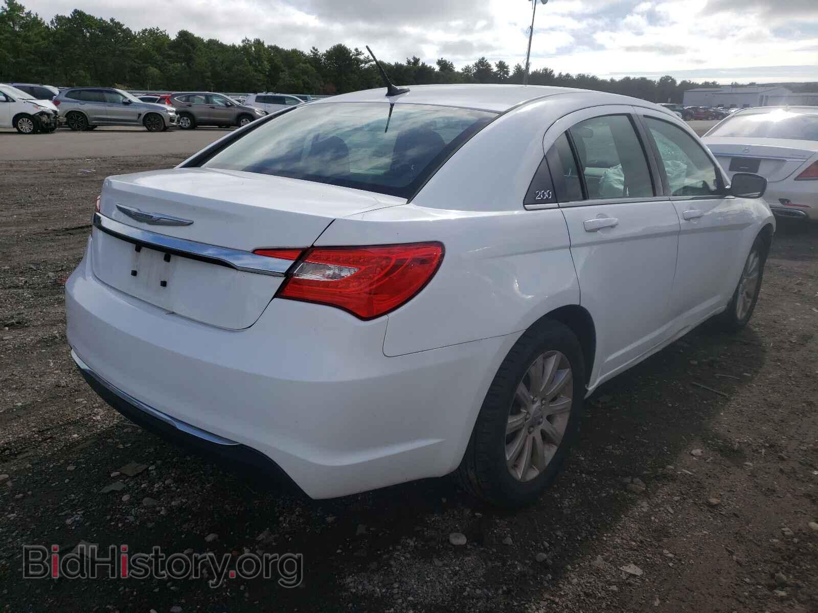 2011 CHRYSLER 200 - VIN: 1C3BC1FB5BN549993 - Фото 4