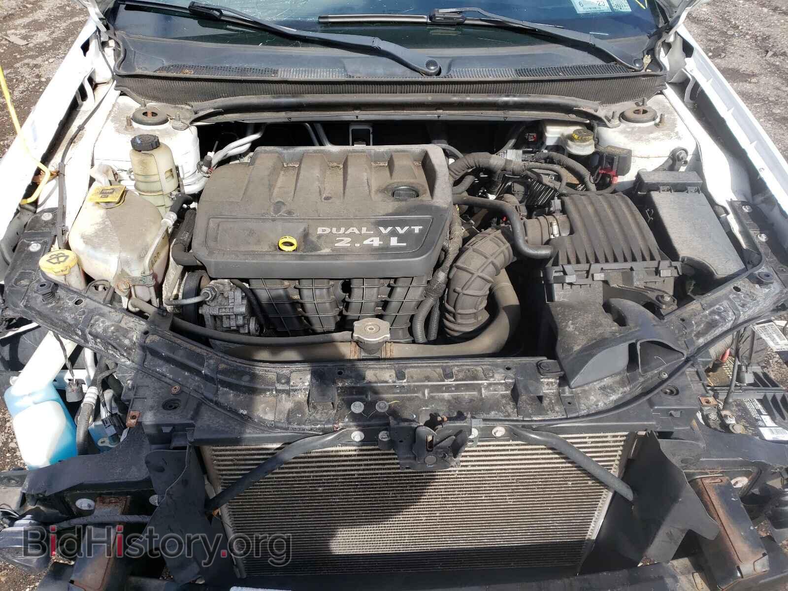 2011 CHRYSLER 200 - VIN: 1C3BC1FB5BN549993 - Фото 7
