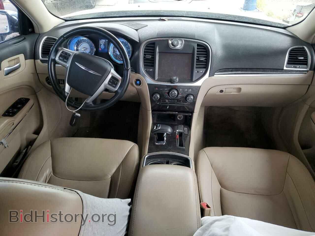 2012 CHRYSLER 300 - VIN: 2C3CCACG2CH165586 - Фото 8