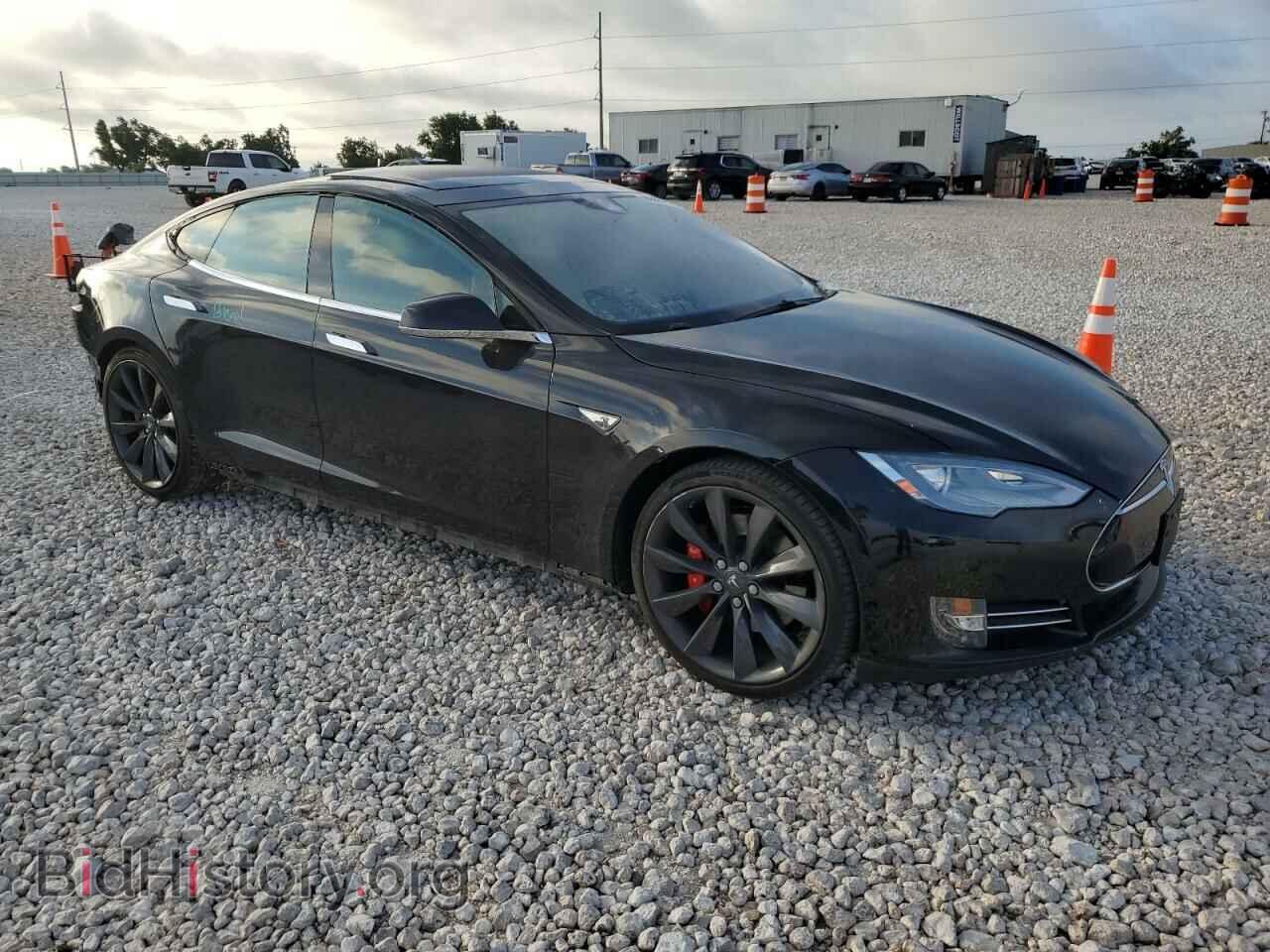 2016 TESLA MODEL S - VIN: 5YJSA1E44GF123884 - Photo 4