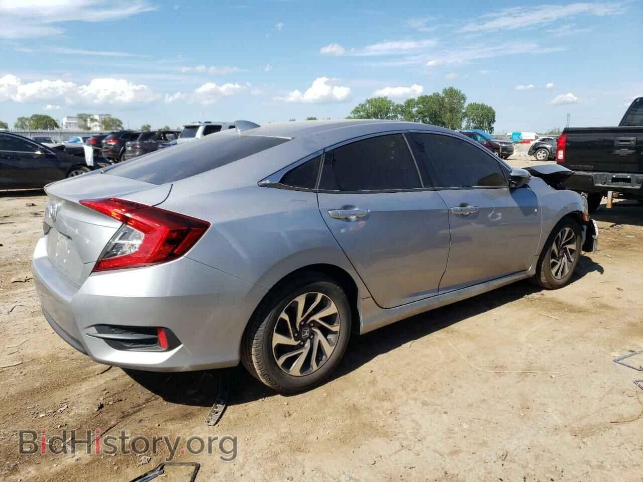 2018 HONDA CIVIC - VIN: 2HGFC2F77JH550604 - Фото 3