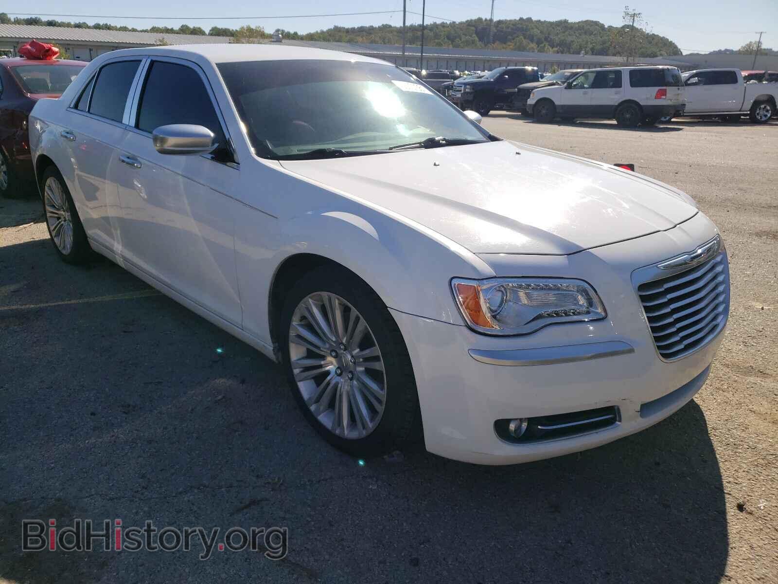 Фотография 2C3CCAPT3DH576228 - CHRYSLER 300 2013