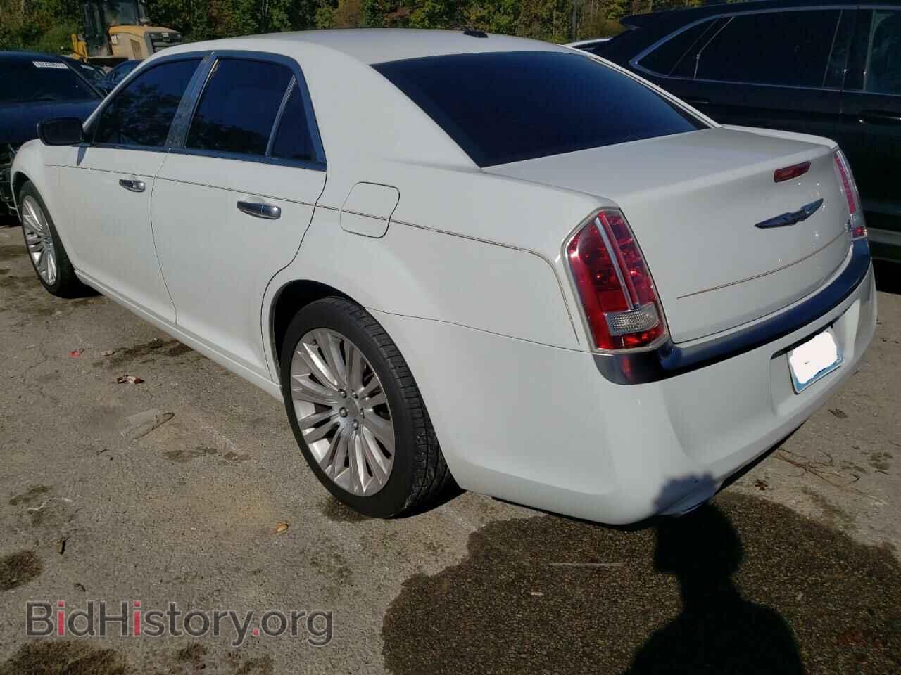 2013 CHRYSLER 300 - VIN: 2C3CCAPT3DH576228 - Фото 3
