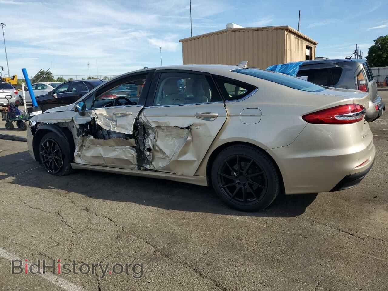 2019 FORD FUSION - VIN: 3FA6P0LU3KR220830 - Фото 2