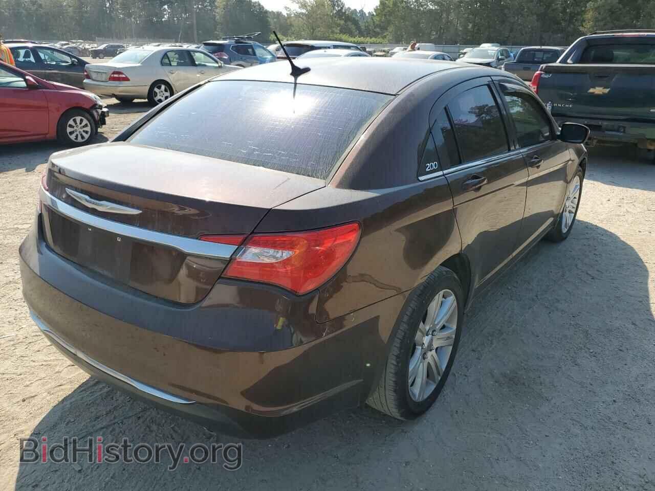 2012 CHRYSLER 200 - VIN: 1C3CCBBG8CN184660 - Фото 4