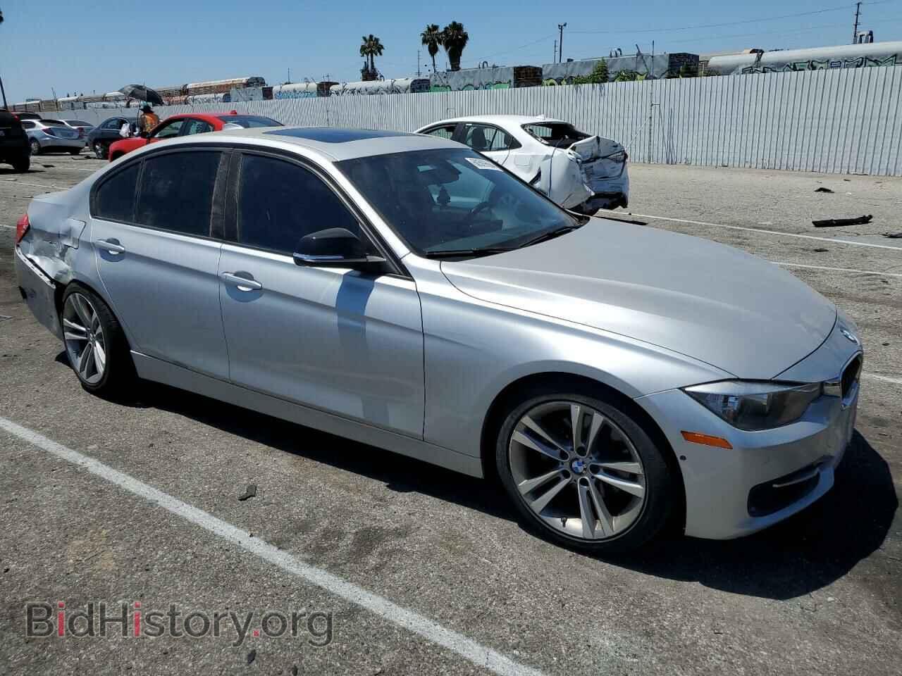 2013 BMW 3 SERIES - VIN: WBA3C1C5XDF439904 - Фото 4