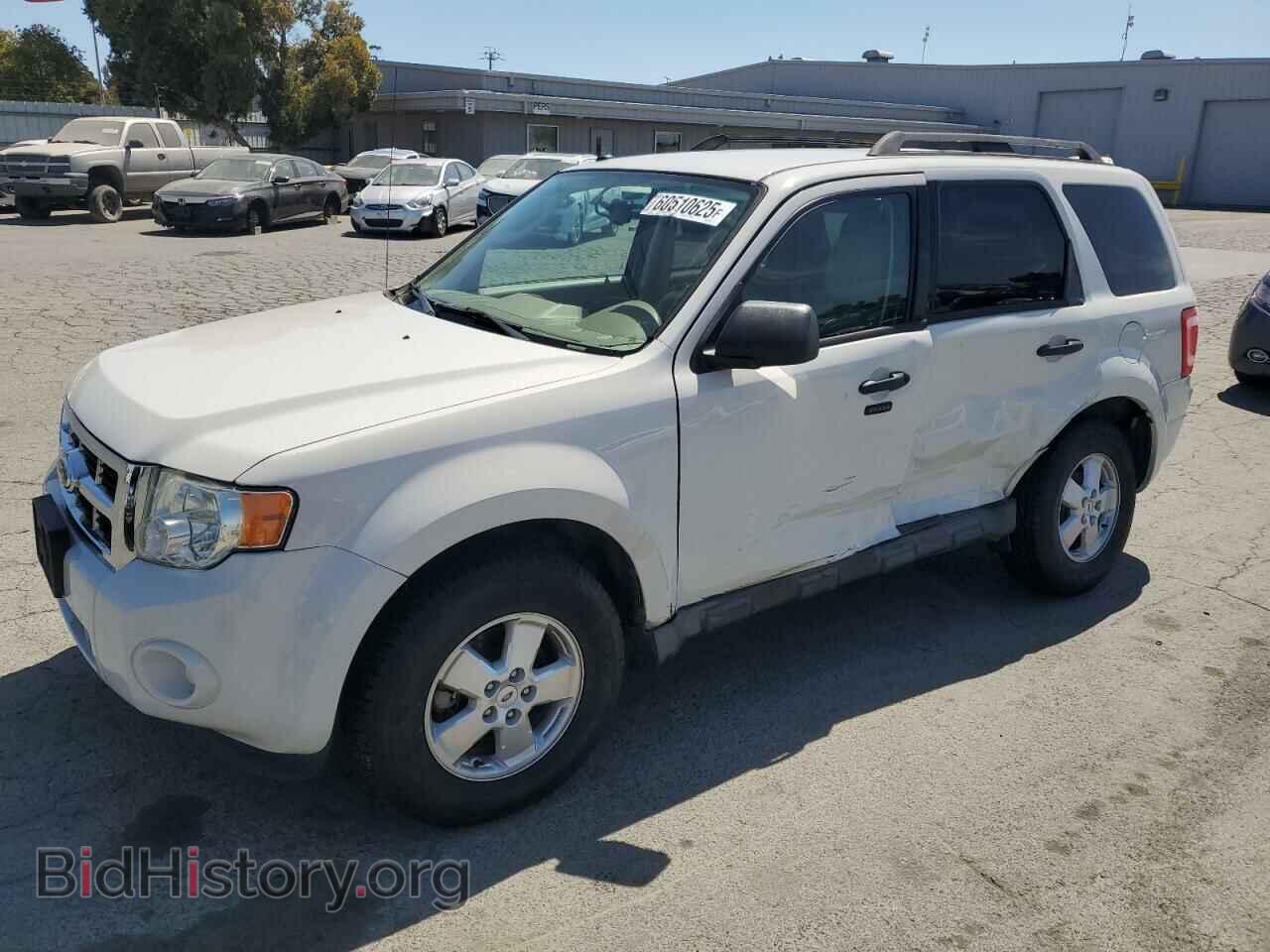 Фотография 1FMCU0D77CKC19082 - FORD ESCAPE 2012