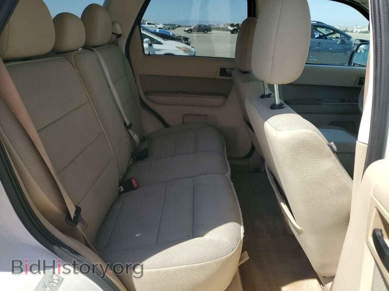 2012 FORD ESCAPE - VIN: 1FMCU0D77CKC19082 - Photo 11