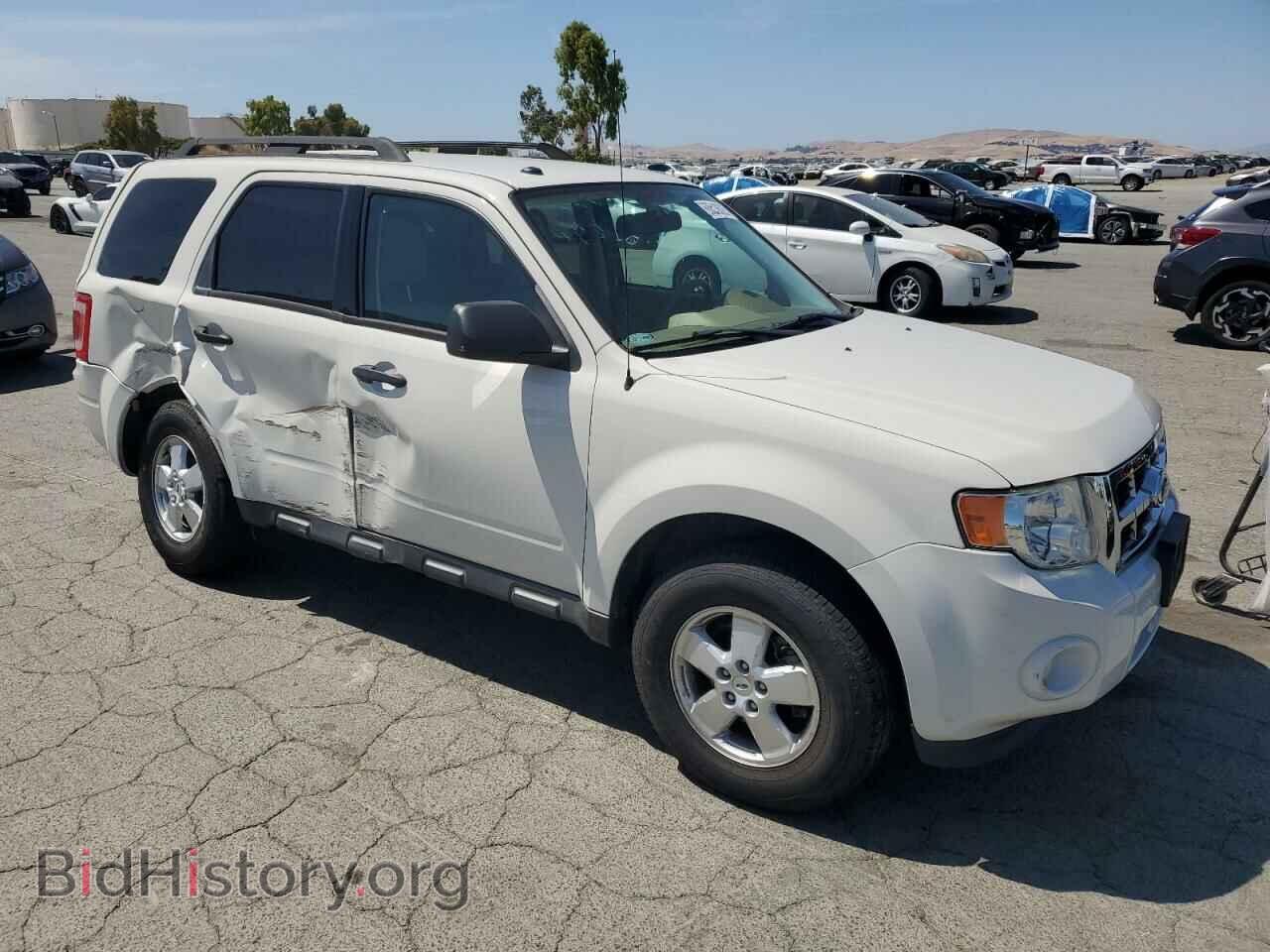 2012 FORD ESCAPE - VIN: 1FMCU0D77CKC19082 - Photo 4