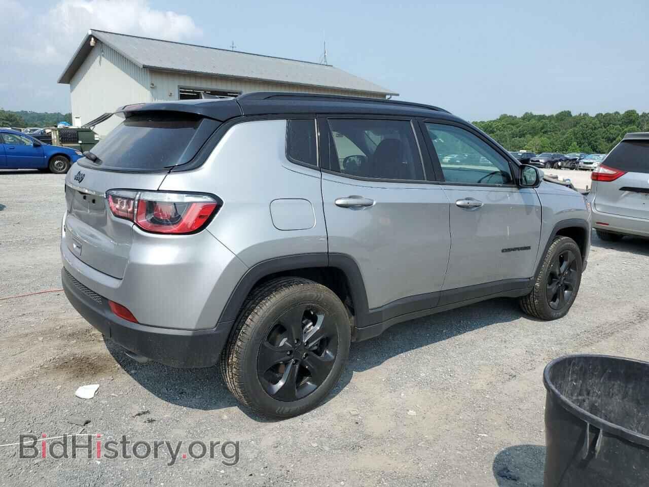 2018 JEEP COMPASS - VIN: 3C4NJDBB1JT483561 - Фото 3
