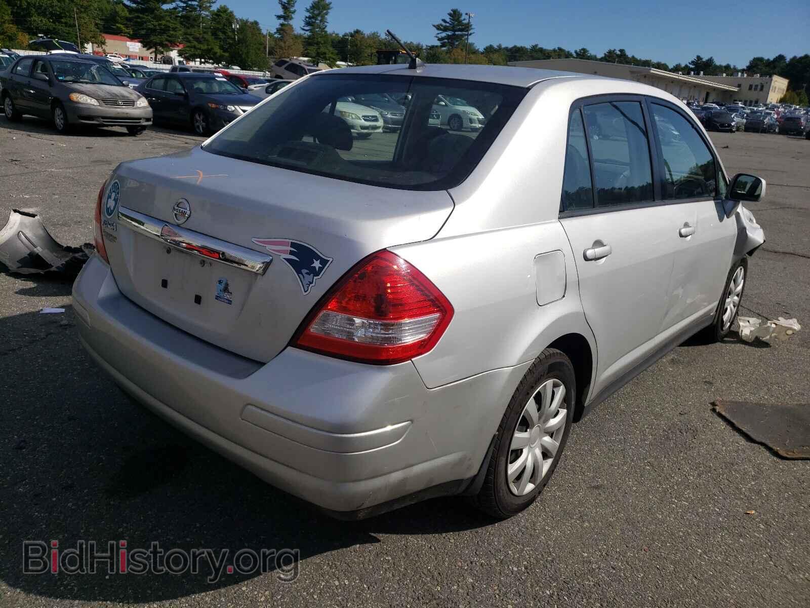 2010 NISSAN VERSA - VIN: 3N1BC1AP8AL366135 - Фото 4