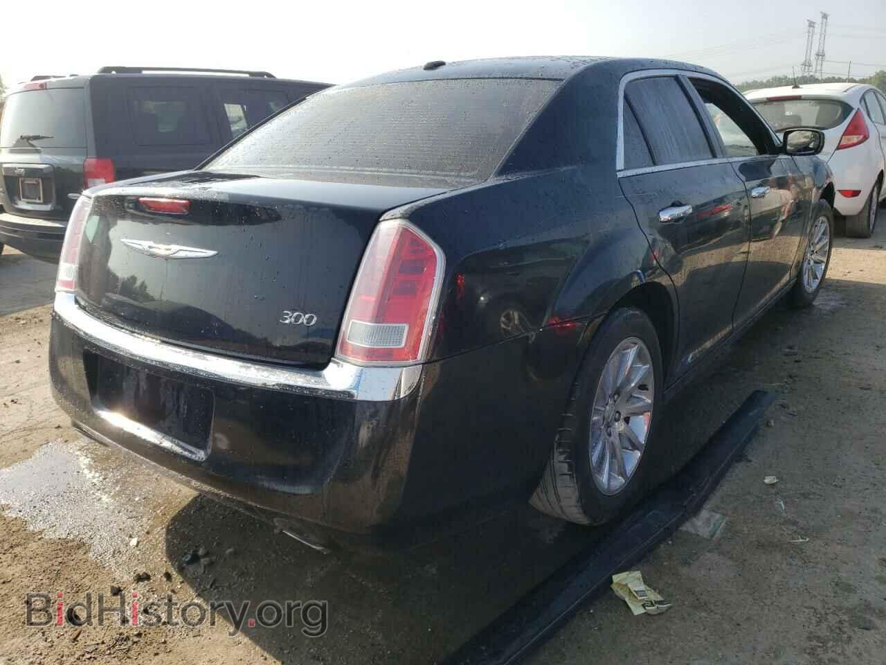 2012 CHRYSLER 300 - VIN: 2C3CCACG0CH192916 - Фото 3