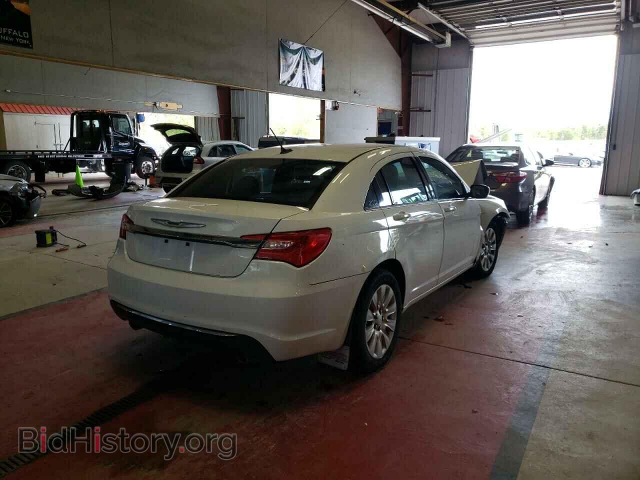 2013 CHRYSLER 200 - VIN: 1C3CCBAG9DN729364 - Фото 4