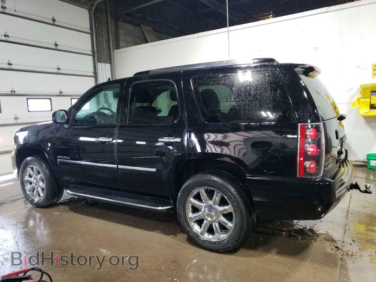 2011 GMC YUKON - VIN: 1GKS2EEF7BR107658 - Фото 2