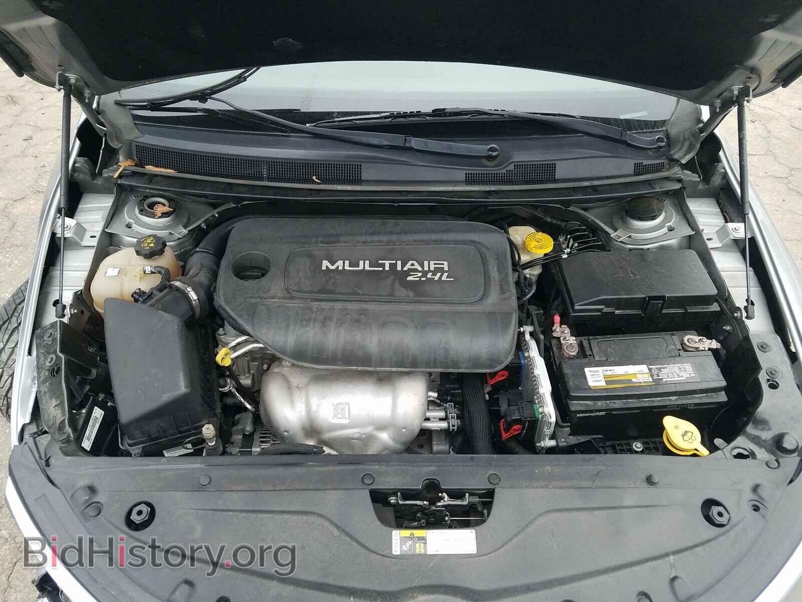 2016 CHRYSLER 200 - VIN: 1C3CCCABXGN127006 - Фото 7