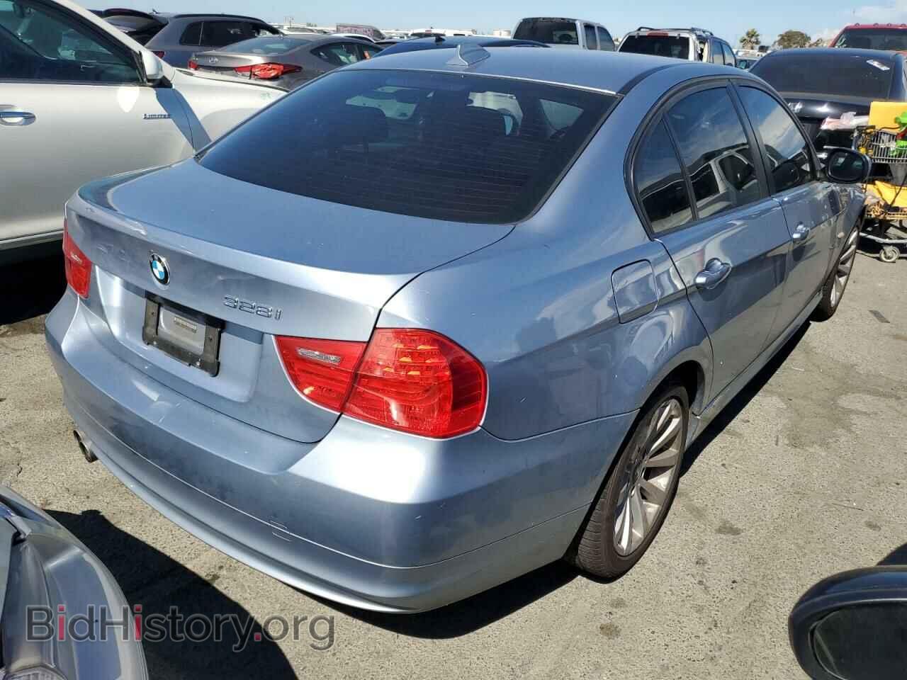 2011 BMW 3 SERIES - VIN: WBAPH5C59BA444290 - Фото 3