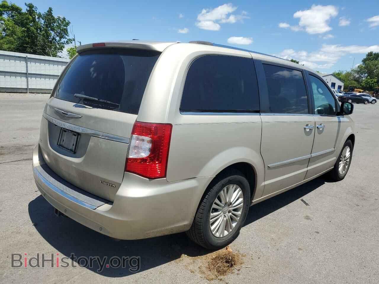 2013 CHRYSLER MINIVAN - VIN: 2C4RC1GG2DR747747 - Photo 3