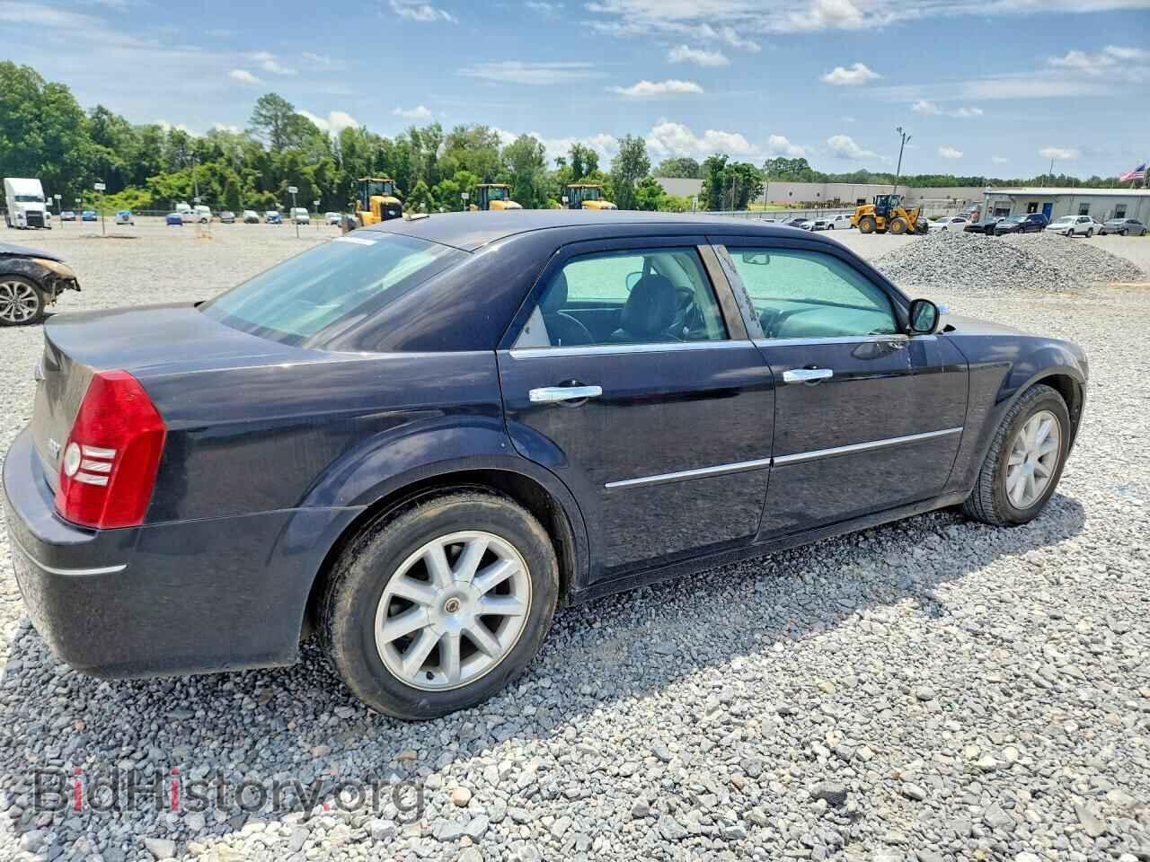 2010 CHRYSLER 300 - VIN: 2C3CA5CV9AH250109 - Фото 3