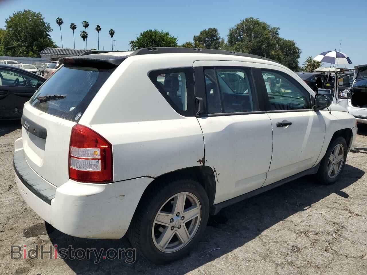 2007 JEEP COMPASS - VIN: 1J8FT47W57D146182 - Фото 3