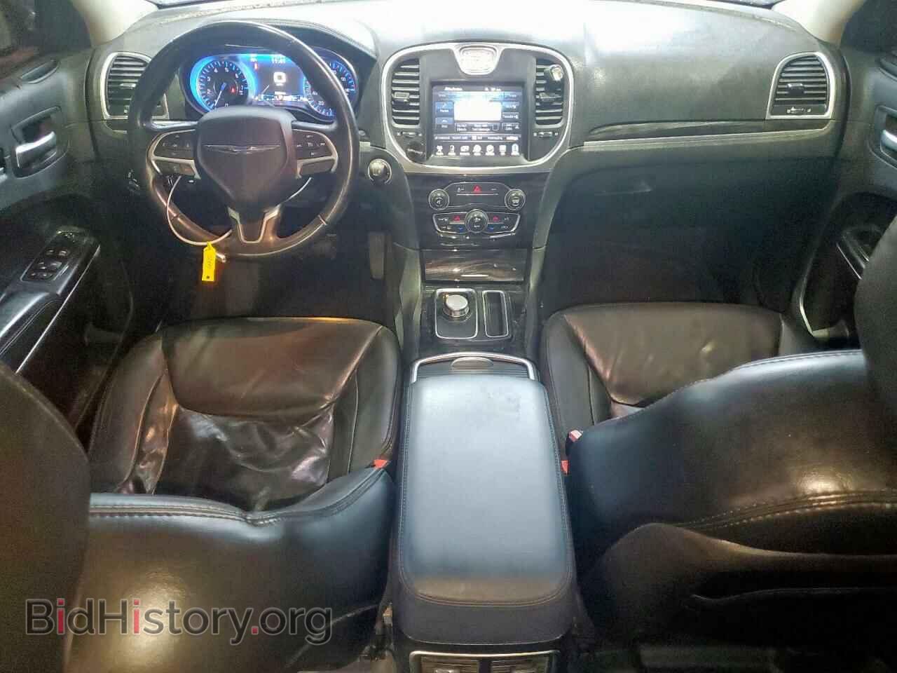 2015 CHRYSLER 300 - VIN: 2C3CCAAG5FH931821 - Фото 8