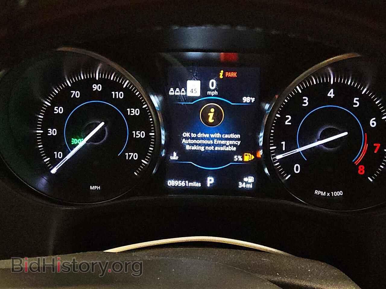 2019 JAGUAR F-PACE - VIN: SADCJ2FXXKA360162 - Фото 9