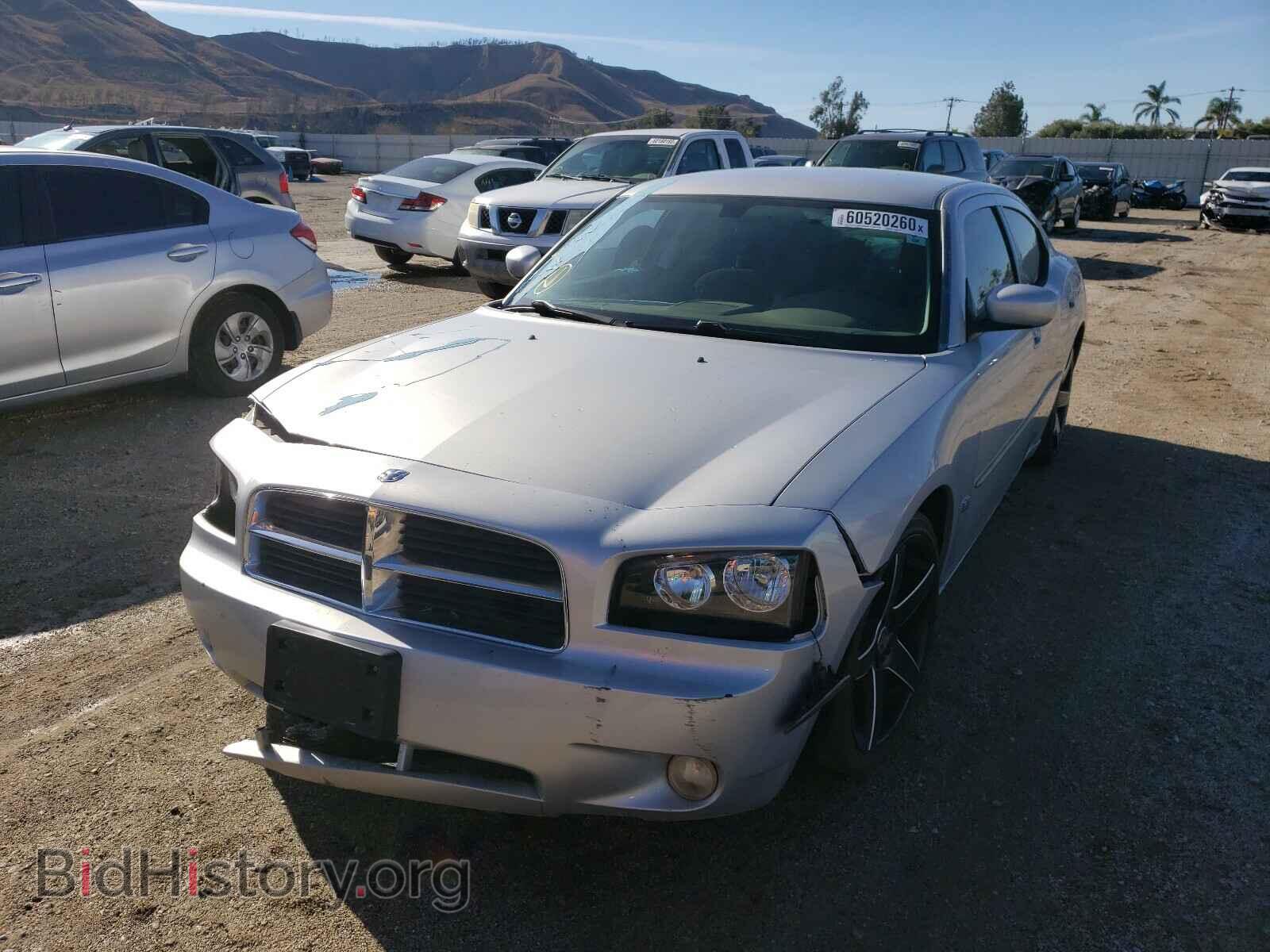 2010 DODGE CHARGER - VIN: 2B3CA3CVXAH242490 - Фото 2