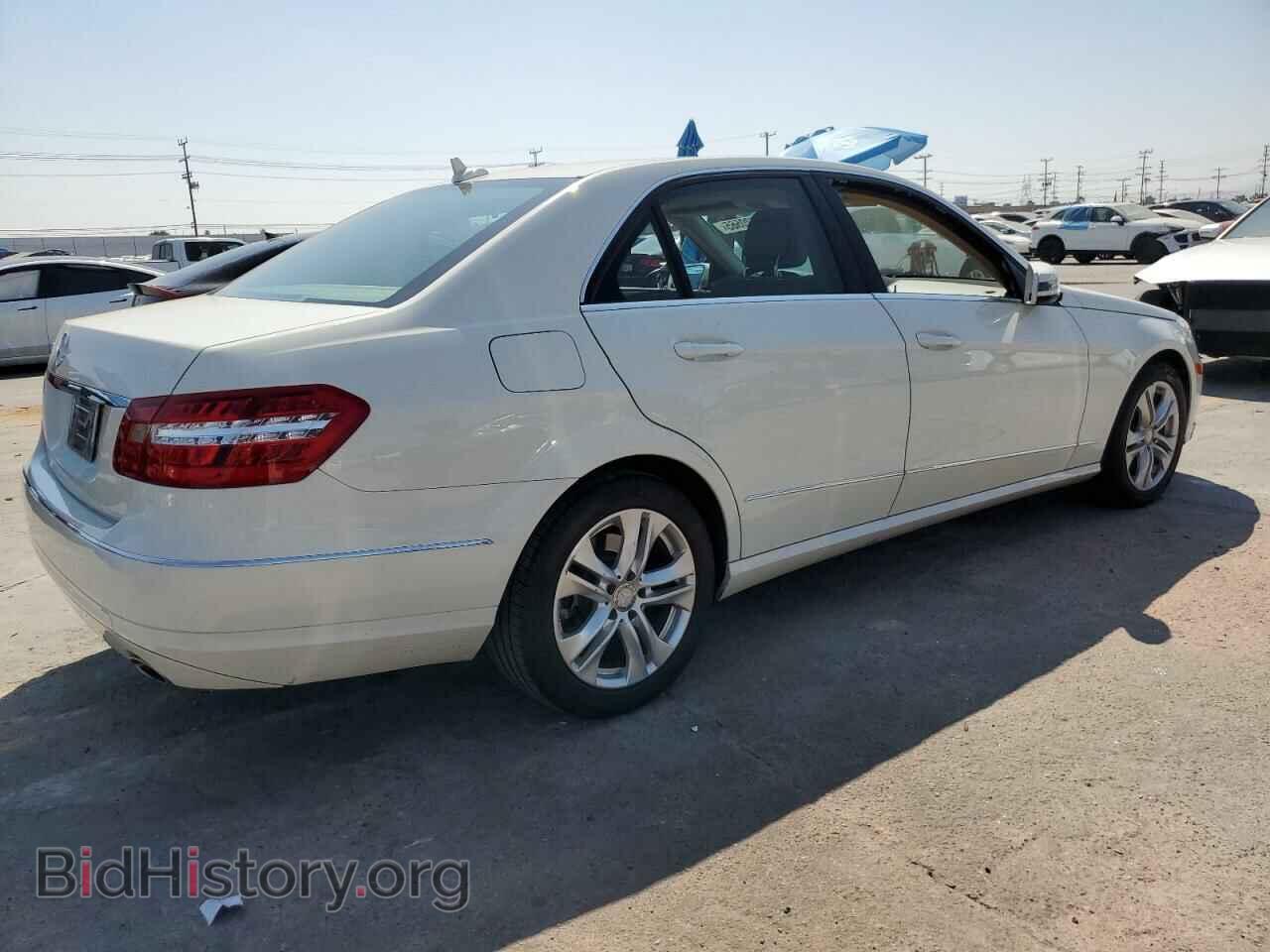 2011 MERCEDES-BENZ E-CLASS - VIN: WDDHF5GB6BA418670 - Фото 3