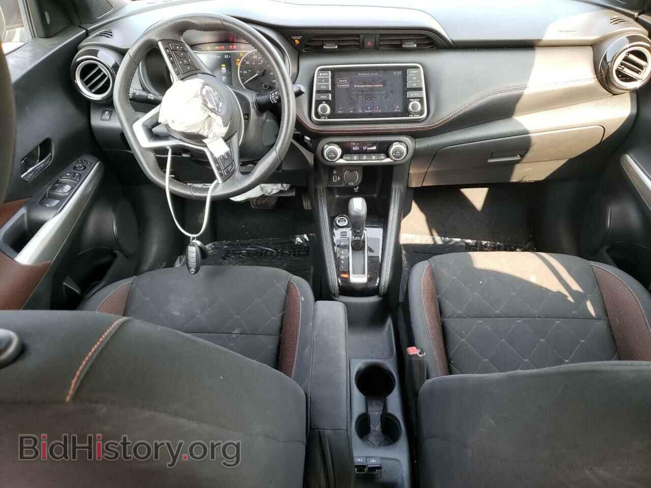 2019 NISSAN KICKS - VIN: 3N1CP5CU3KL558566 - Фото 8