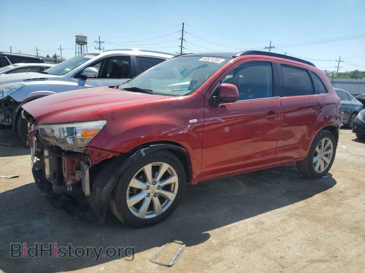 Фотография 4A4AP4AU0EE024732 - MITSUBISHI OUTLANDER 2014