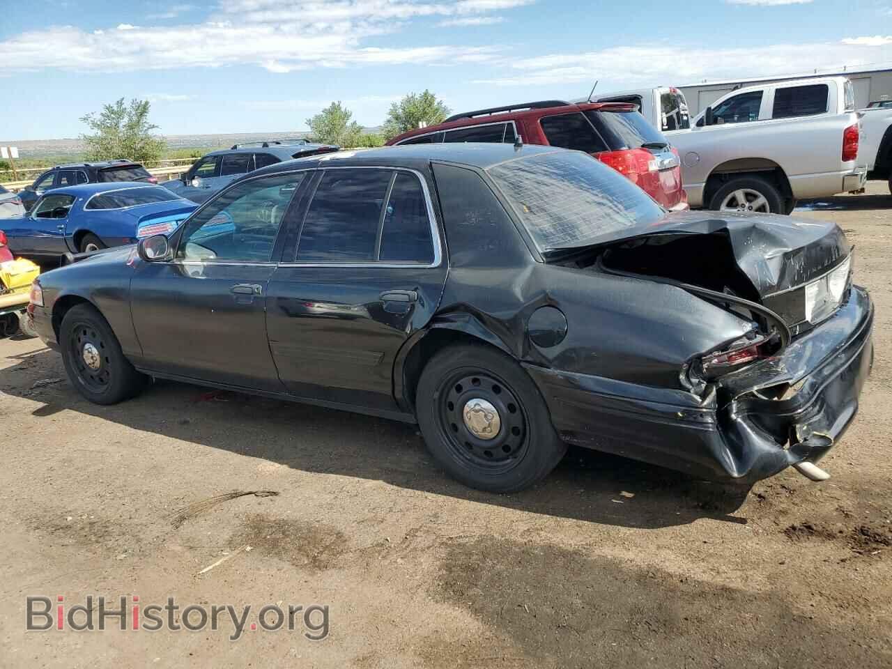 2011 FORD CROWN VIC - VIN: 2FABP7BV7BX114383 - Фото 2