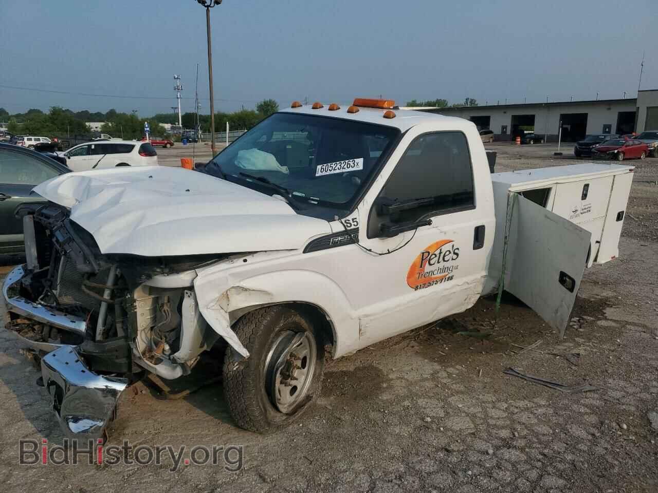 Фотография 1FDBF2A66FEA15549 - FORD F250 2015